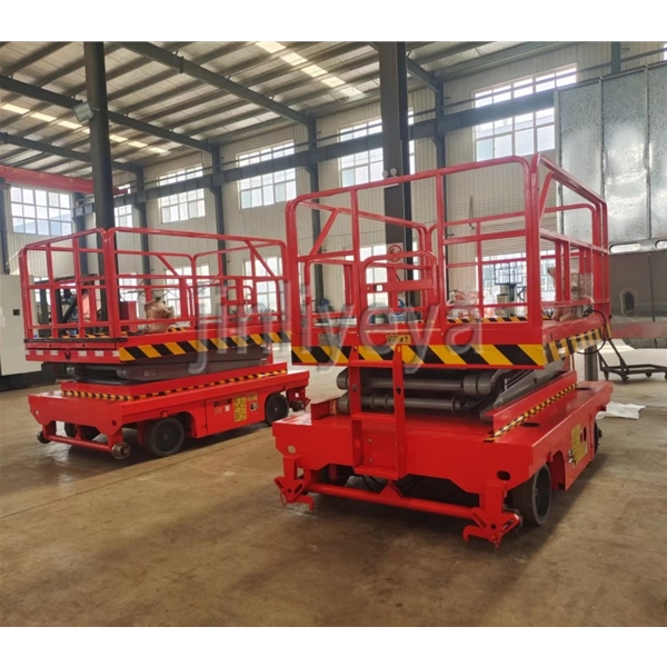 滨州铁陆自行走升降机